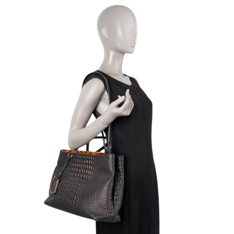 fendi-2014-medium-2jours-tote-crocodile-trapuntata-nappa-leather-68899_10